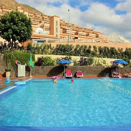 公寓 In Castle Harbour With Pool View C009 洛斯克里斯蒂亚诺斯