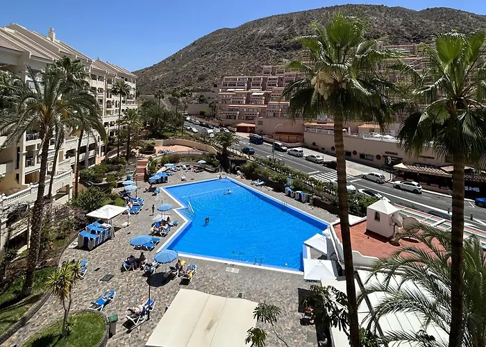 In Castle Harbour With Pool View C009 Los Cristianos (Tenerife)