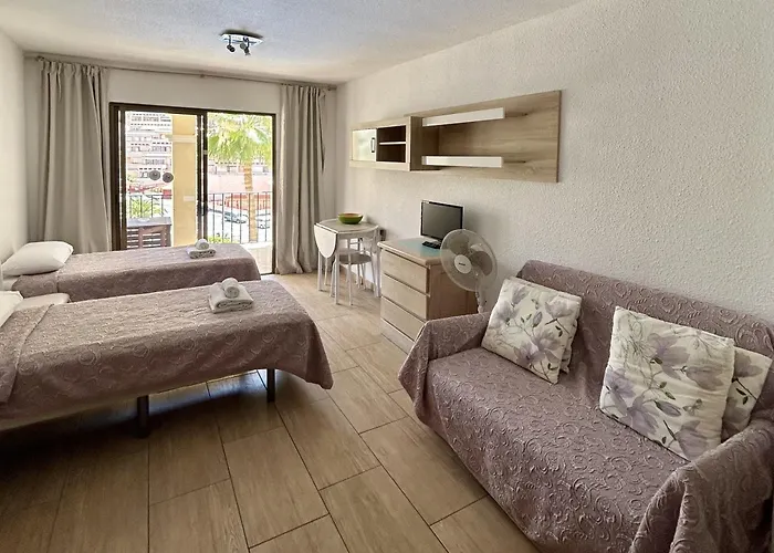 Apartmán In Castle Harbour With Pool View C009 *