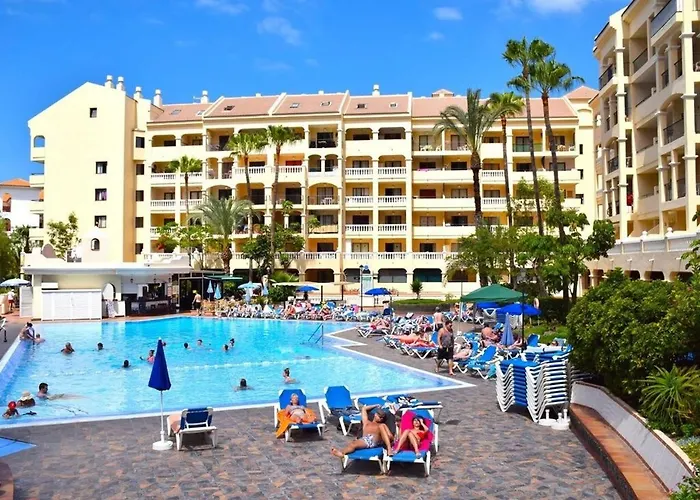 In Castle Harbour With Pool View C009 *
